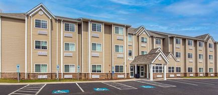Microtel Inn & Suites Manchester Exterior
