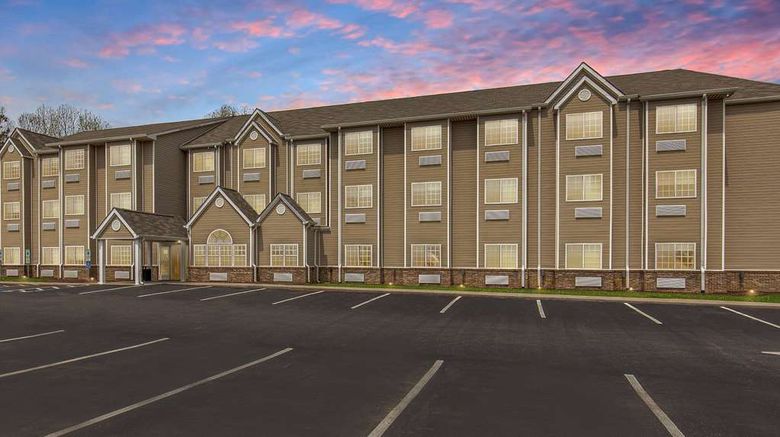 <b>Microtel Inn & Suites Manchester Exterior</b>. Images powered by <a href="https://iceportal.shijigroup.com/" title="IcePortal" target="_blank">IcePortal</a>.