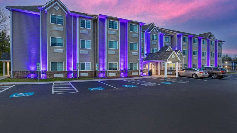 <b>Microtel Inn & Suites Manchester Exterior</b>. Images powered by <a href="https://iceportal.shijigroup.com/" title="IcePortal" target="_blank">IcePortal</a>.