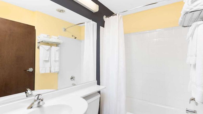 <b>Microtel Inn & Suites by Wyndham Kearney Room</b>. Images powered by <a href="https://iceportal.shijigroup.com/" title="IcePortal" target="_blank">IcePortal</a>.