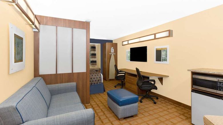 <b>Microtel Inn & Suites by Wyndham Kearney Suite</b>. Images powered by <a href="https://iceportal.shijigroup.com/" title="IcePortal" target="_blank">IcePortal</a>.