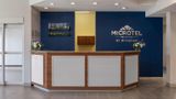 Microtel Inn & Suites by Wyndham Kearney Lobby