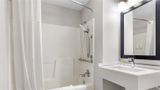 Microtel Inn & Suites Prairie du Chien Room