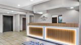 Microtel Inn & Suites Prairie du Chien Lobby