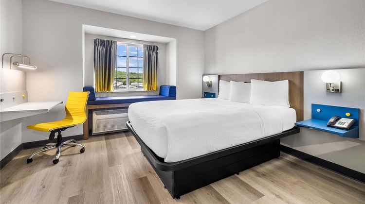 Microtel Inn & Suites Prairie du Chien Suite