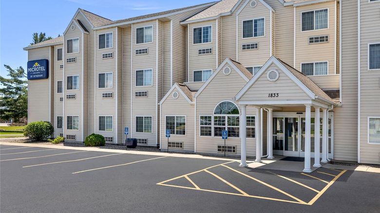 Microtel Inn  and  Suites Prairie du Chien Exterior. Images powered by <a href="https://iceportal.shijigroup.com" target="_blank" rel="noopener">Ice Portal</a>.