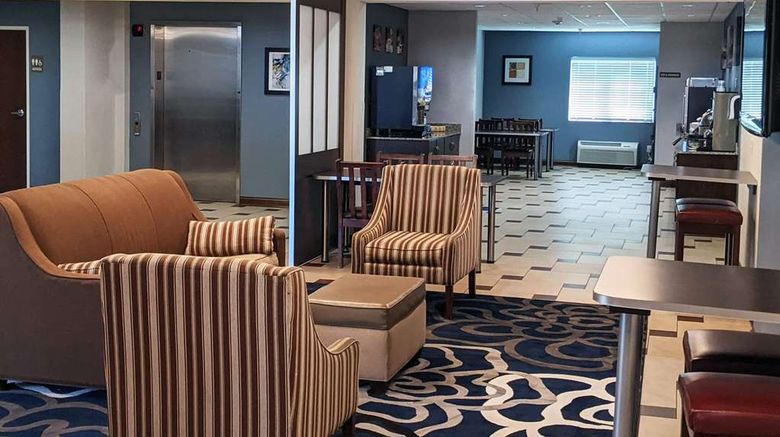 <b>Microtel Inn & Suites Michigan City Lobby</b>. Images powered by <a href="https://iceportal.shijigroup.com/" title="IcePortal" target="_blank">IcePortal</a>.