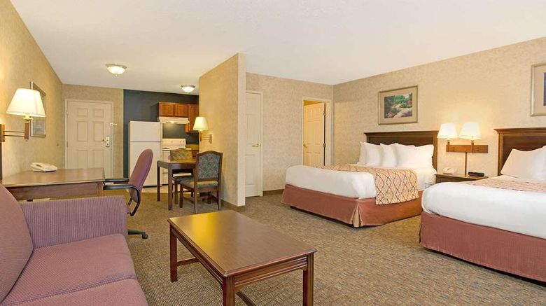 <b>Hawthorn Suites by Wyndham Cincinnati Suite</b>. Images powered by <a href="https://iceportal.shijigroup.com/" title="IcePortal" target="_blank">IcePortal</a>.