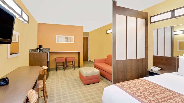 <b>Microtel Inn & Suites Room</b>. Images powered by <a href="https://iceportal.shijigroup.com/" title="IcePortal" target="_blank">IcePortal</a>.
