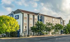 Microtel Inn & Suites by Wyndham Austin
