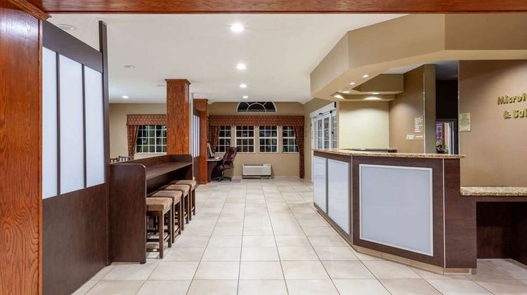 Microtel Inn & Suites at Fort Jackson Lobby