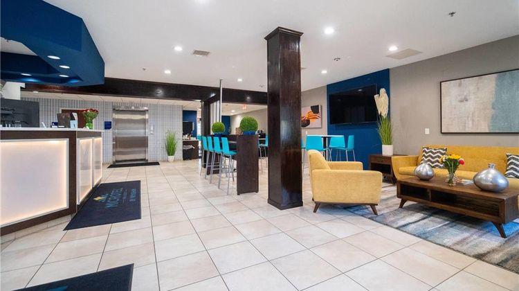 Microtel Inn & Suites at Fort Jackson Lobby