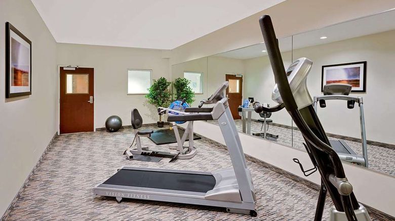 <b>Microtel Inn & Suites by Wyndham Geneva Health</b>. Images powered by <a href="https://iceportal.shijigroup.com/" title="IcePortal" target="_blank">IcePortal</a>.