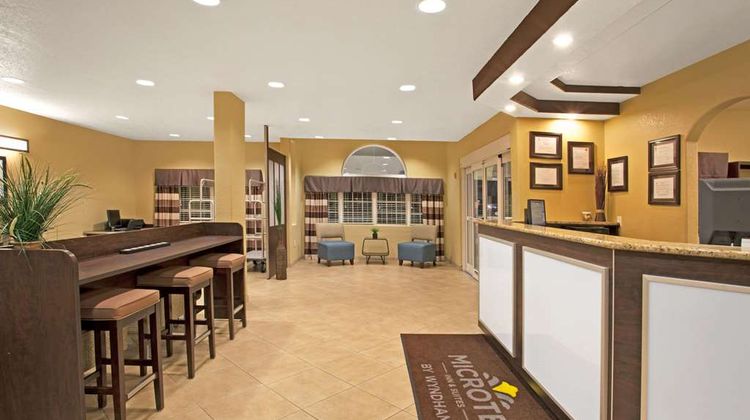 Microtel Inn & SuitesCartersville Lobby