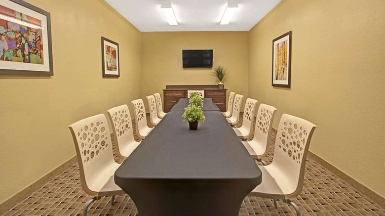 <b>Microtel Inn & SuitesCartersville Meeting</b>. Images powered by <a href="https://iceportal.shijigroup.com/" title="IcePortal" target="_blank">IcePortal</a>.
