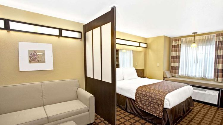 Microtel Inn & SuitesCartersville Suite