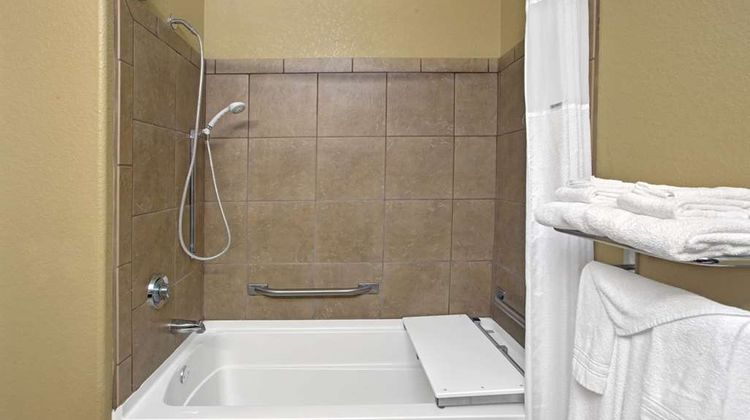 Microtel Inn & SuitesCartersville Room