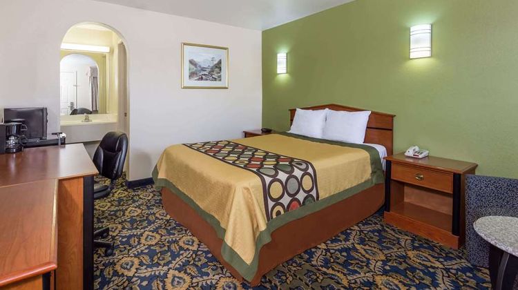 Knights Inn Waco South Room
