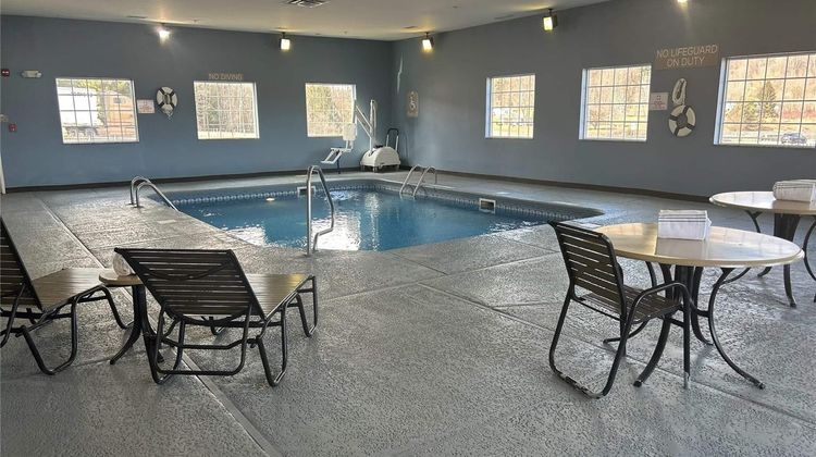 Microtel Inn & Suites Mansfield Pool