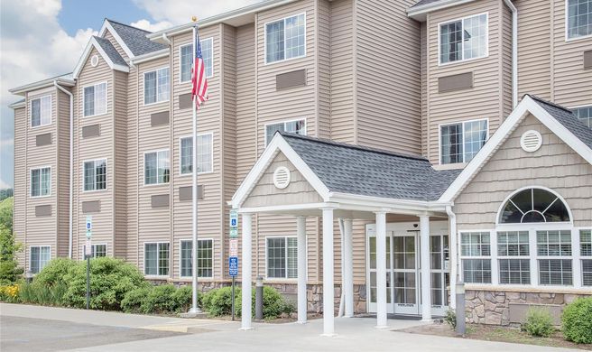 Microtel Inn & Suites Mansfield Exterior