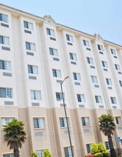 Microtel Inn & Suites by Wyndham Toluca