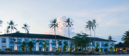 Microtel Inn & Suites Puerto Princesa Exterior