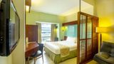 Microtel Inn & Suites at Mall of Asia Room