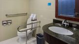 Microtel Inn & Suites at Mall of Asia Room