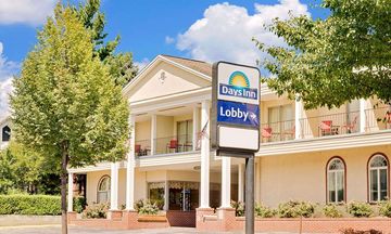 Days Inn Waynesboro