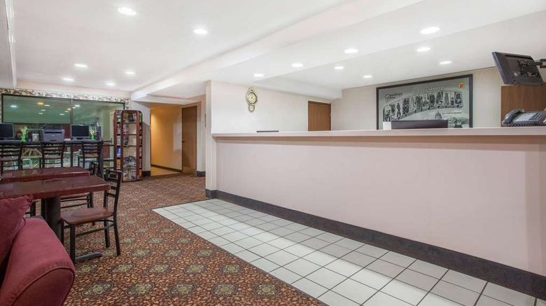 <b>Super 8 Gettysburg Lobby</b>. Images powered by <a href="https://iceportal.shijigroup.com/" title="IcePortal" target="_blank">IcePortal</a>.