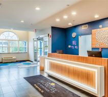 Microtel Inn & Suites Montgomery Lobby