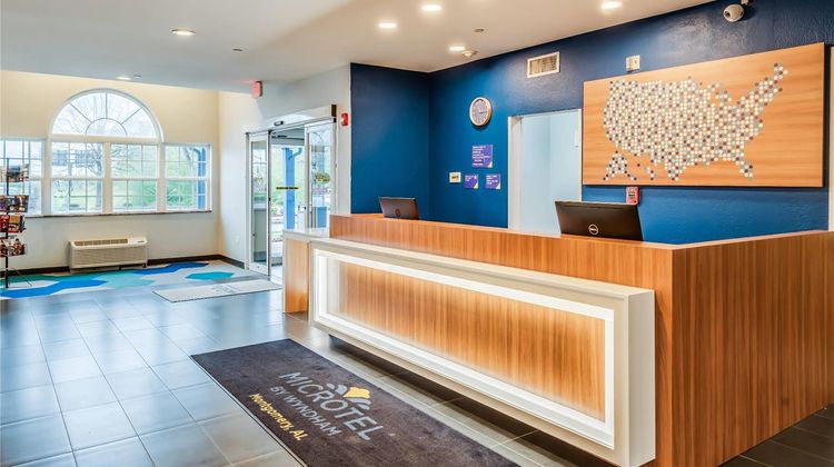 Microtel Inn & Suites Montgomery Lobby