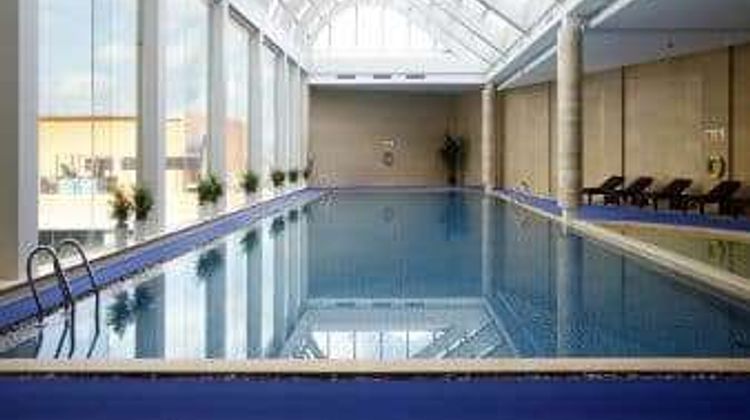 Howard Johnson Sunshine Plaza Pool