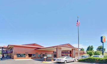 Super 8 Albany