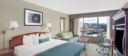 Ramada Reno Hotel and Casino Room