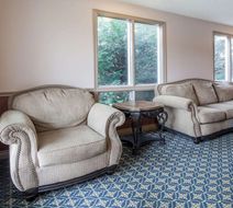 Days Inn Fredericton Lobby