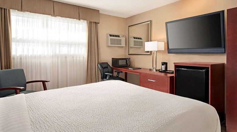 <b>Days Inn Fredericton Room</b>. Images powered by <a href="https://iceportal.shijigroup.com/" title="IcePortal" target="_blank">IcePortal</a>.