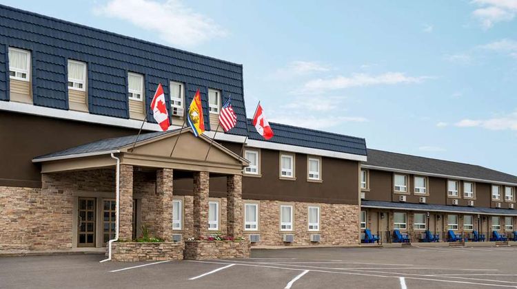 Days Inn Fredericton Exterior