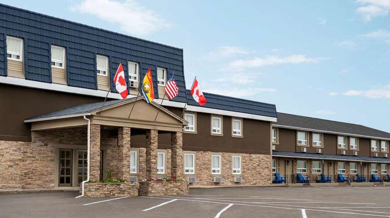 Days Inn Fredericton Exterior. Images powered by <a href="https://iceportal.shijigroup.com" target="_blank" rel="noopener">Ice Portal</a>.