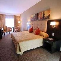 Howard Johnson Hotel & Convention Center