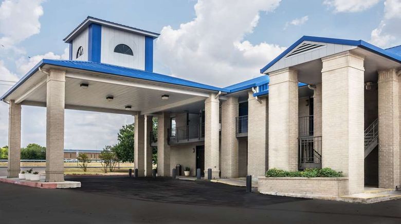 <b>Days Inn Killeen Mall Exterior</b>. Images powered by <a href="https://iceportal.shijigroup.com/" title="IcePortal" target="_blank">IcePortal</a>.