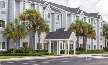 Microtel Inn & Suites Weeki Wachee