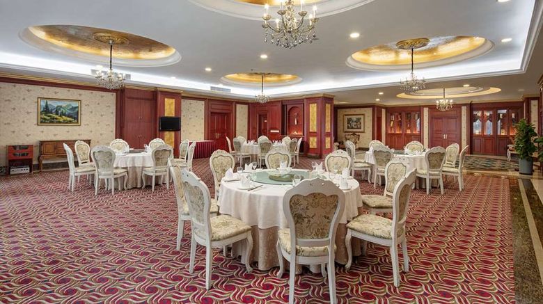 <b>Ramada Plaza Chongqing West Hotel Restaurant</b>. Images powered by <a href="https://iceportal.shijigroup.com/" title="IcePortal" target="_blank">IcePortal</a>.