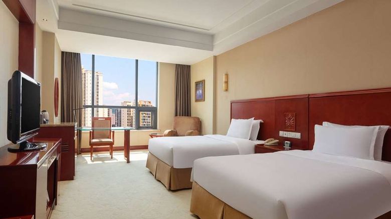 <b>Ramada Plaza Chongqing West Hotel Room</b>. Images powered by <a href="https://iceportal.shijigroup.com/" title="IcePortal" target="_blank">IcePortal</a>.