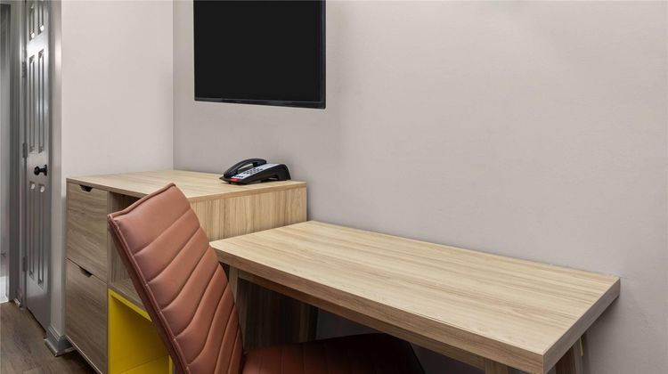 Days Inn Slidell Room