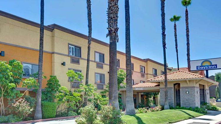 Days Inn of West Covina Exterior