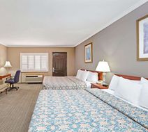 Days Inn of West Covina Room