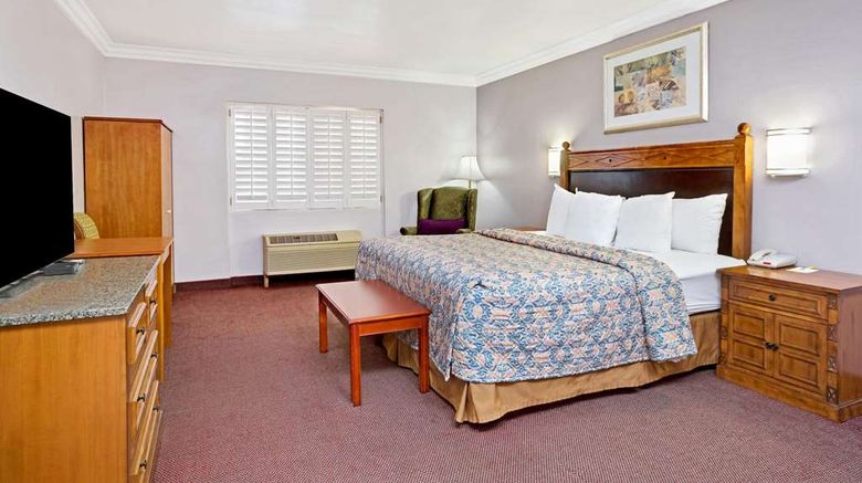 <b>Days Inn of West Covina Suite</b>. Images powered by <a href="https://iceportal.shijigroup.com/" title="IcePortal" target="_blank">IcePortal</a>.