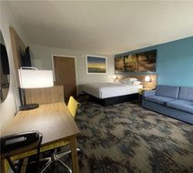 Days Inn & Suites York Room