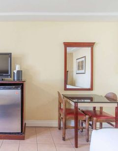 Days Inn Shenandoah